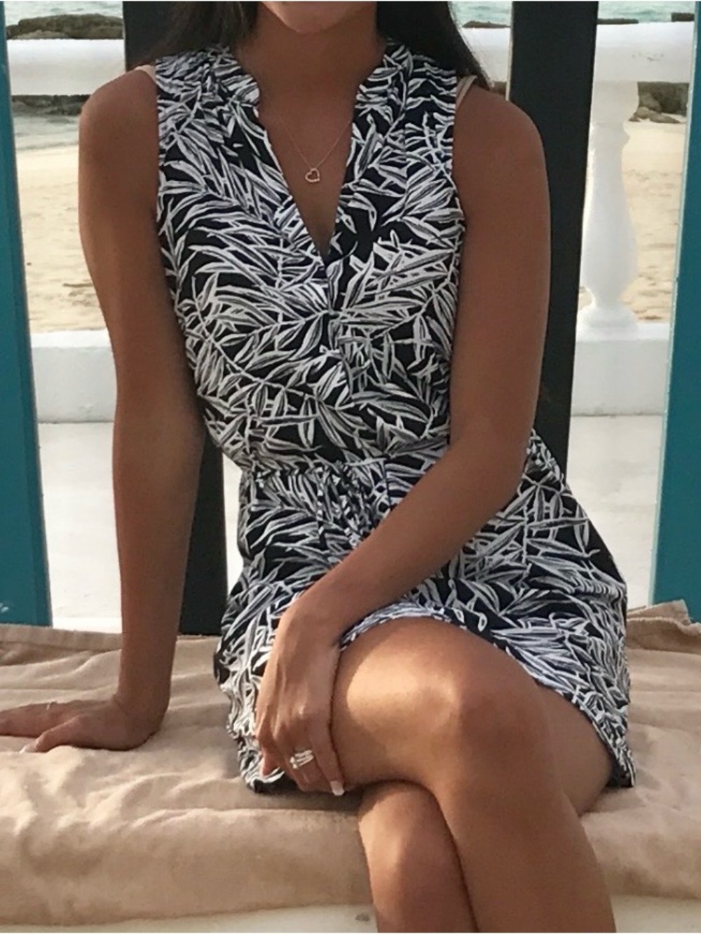Women’s Black & White Leaf Print Dress